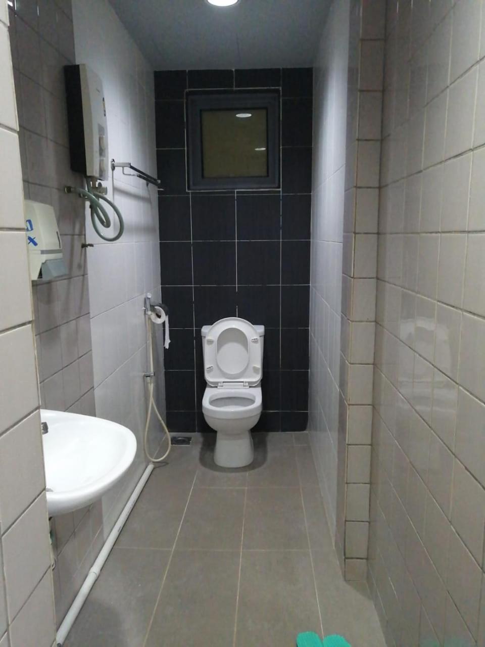 Hotel Rim Global Pj21 Kampong Baharu Sungai Way المظهر الخارجي الصورة